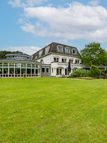 Fletcher Hotel-Restaurant De Witte Raaf